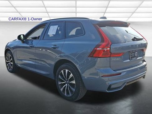 Certified 2023 Volvo XC60 B5 Plus w/ Climate Package image 5