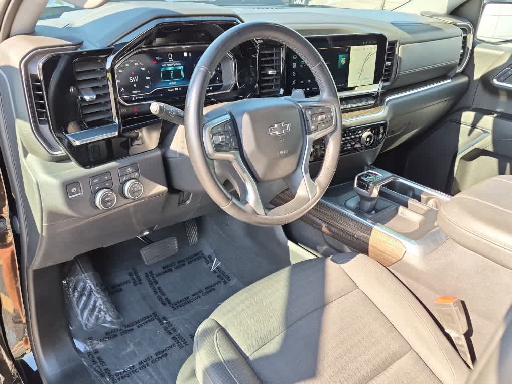 Used 2023 Chevrolet Silverado 1500 LT Trail Boss w/ Protection Package AWD/4WD image 11