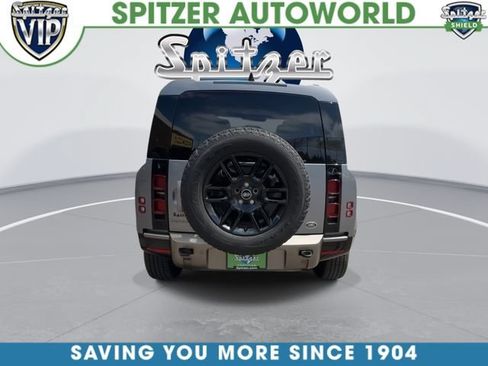 Used 2021 Land Rover Defender 110 X-Dynamic SE AWD/4WD image 8