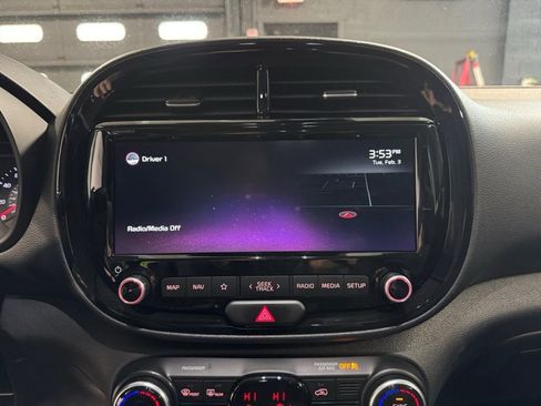 Used 2022 Kia Soul GT-Line image 19