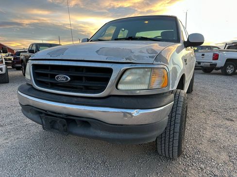 Used 2001 Ford F150 XLT image 4
