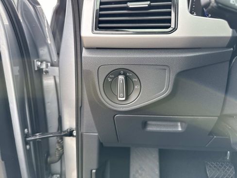 Used 2021 Volkswagen Atlas SEL image 34