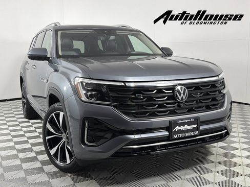 Used 2024 Volkswagen Atlas SEL Premium R-Line AWD/4WD image 1