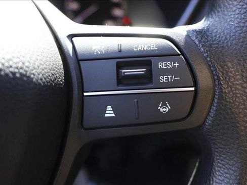 Used 2024 Honda CR-V EX image 16