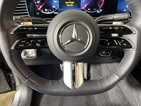 Certified 2025 Mercedes-Benz GLS 450 4MATIC image 18