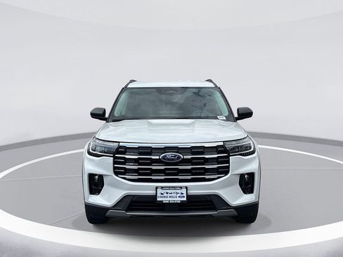 New 2026 Ford Explorer Active w/ Active Comfort Package RWD image 2