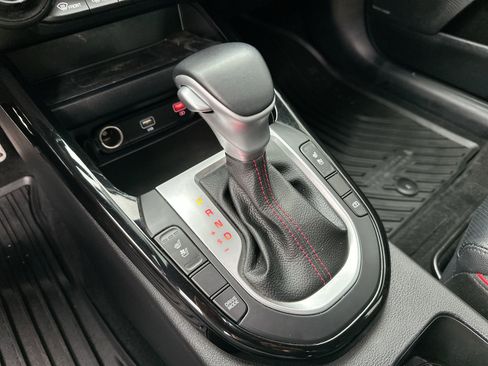Used 2022 Kia Forte GT w/ GT2 Package FWD image 19