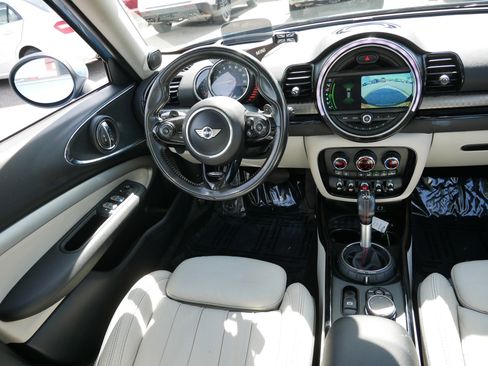 Used 2017 MINI Cooper Clubman S AWD/4WD image 9