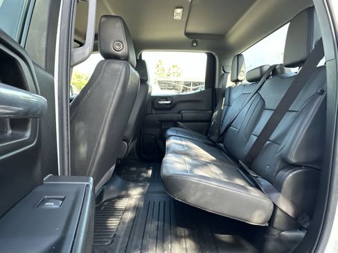 Used 2024 Chevrolet Silverado 1500 W/T w/ Trailering Package image 4