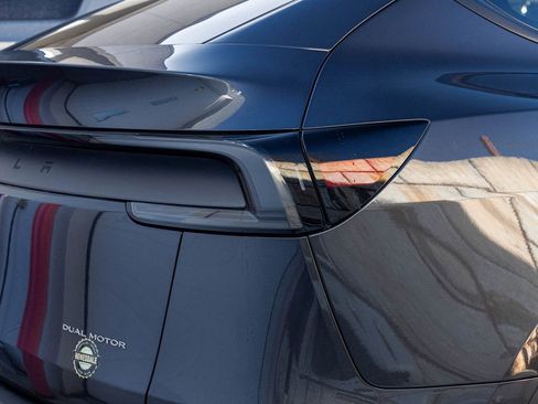 Used 2026 Tesla Model Y Long Range image 37