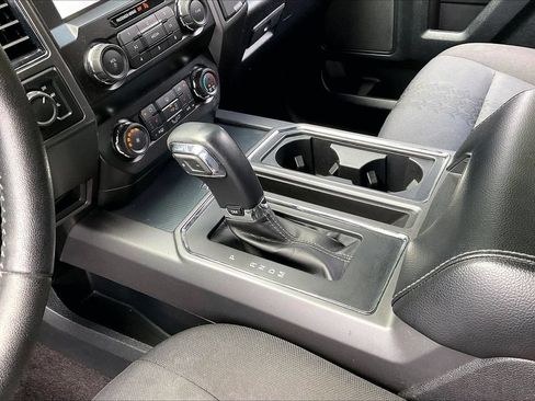 Used 2020 Ford F150 XLT w/ Equipment Group 302A Luxury AWD/4WD image 29
