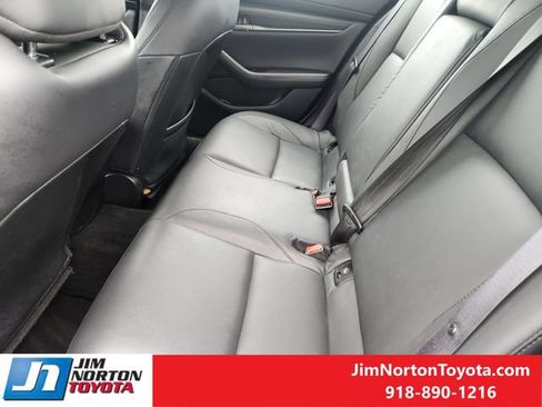 Used 2024 MAZDA MAZDA3 s FWD image 29