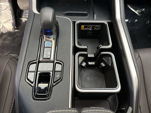 Used 2025 Lexus TX 350 AWD image 19