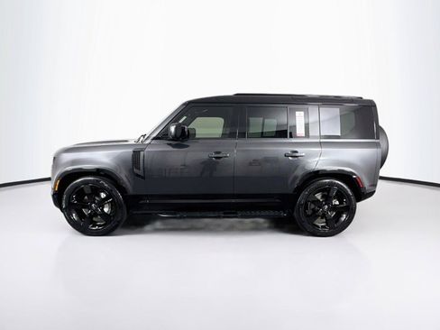 Used 2025 Land Rover Defender 110 X-Dynamic SE AWD/4WD image 14