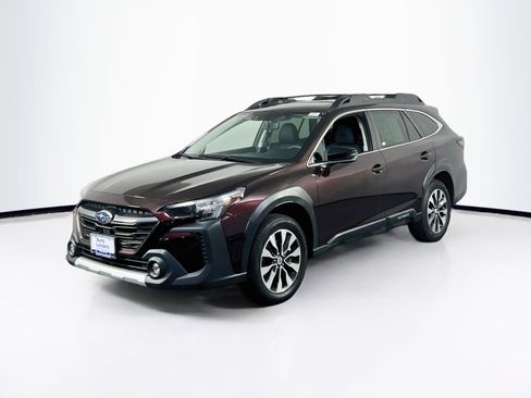 Used 2023 Subaru Outback Limited image 1