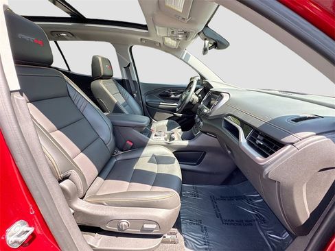 Used 2024 GMC Terrain AT4 w/ Tech Package image 28