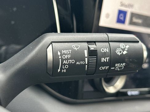 Certified 2025 Lexus RX 350h w/ Convenience Package image 30