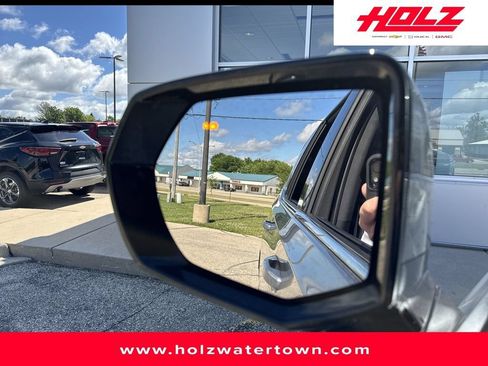 Certified 2025 Chevrolet Tahoe LT AWD/4WD image 11