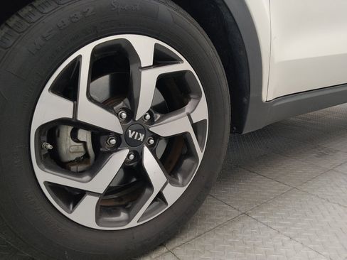 Used 2021 Kia Sportage LX FWD image 31