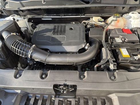 Used 2023 Chevrolet Blazer LT w/ Driver Confidence Package image 11