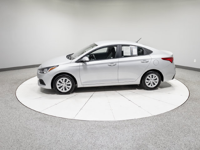 Used 2021 Hyundai Accent SE FWD image 28