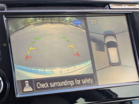 Used 2018 Nissan Rogue Sport SL image 24