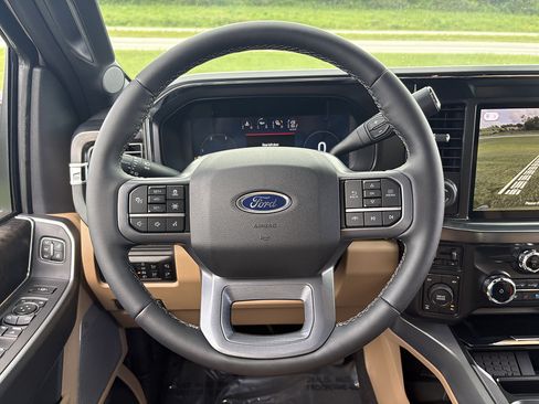 New 2026 Ford F250 Lariat w/ Lariat Ultimate Package AWD/4WD image 24