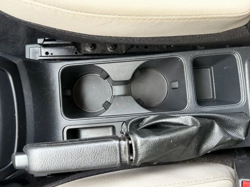 Used 2021 Ford EcoSport S image 22