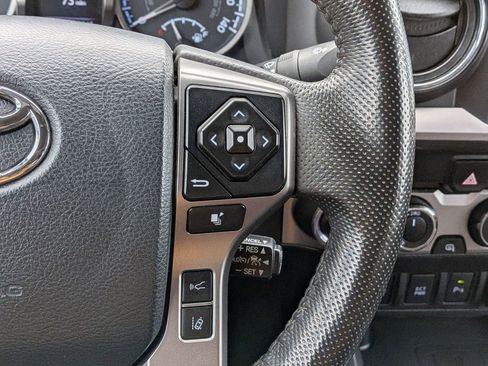 Used 2019 Toyota Tacoma Limited image 18