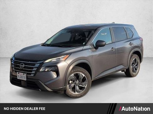 Used 2024 Nissan Rogue SV AWD/4WD image 1