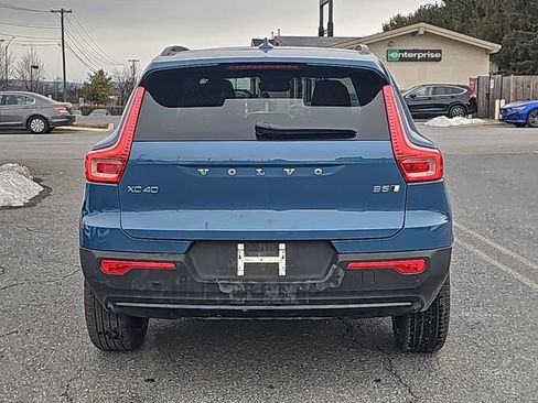 Used 2023 Volvo XC40 B5 Ultimate w/ Protection Package Premier image 13