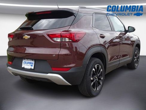 Used 2023 Chevrolet TrailBlazer LT w/ Convenience Package AWD/4WD image 3