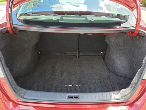 Used 2015 Nissan Sentra SV FWD image 14