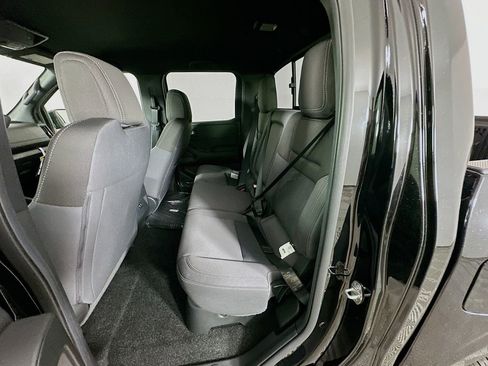 New 2026 Nissan Frontier SV w/ Tow Package AWD/4WD image 30