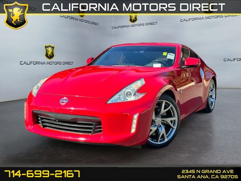 Used 2014 Nissan 370Z Coupe w/ Sport Package image 1