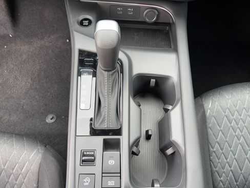 New 2026 Nissan Sentra SV w/ SV Convenience Package FWD image 27