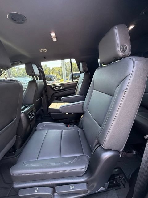 Used 2024 Chevrolet Tahoe LT w/ Luxury Package RWD image 24