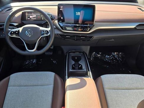 Used 2023 Volkswagen ID.4 Pro image 15