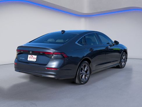 Used 2023 Honda Accord EX image 9