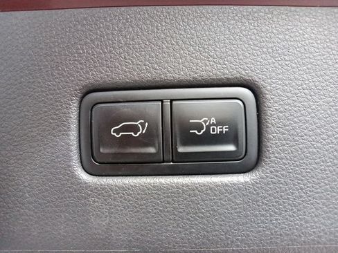 Used 2022 Kia Carnival SX FWD image 34