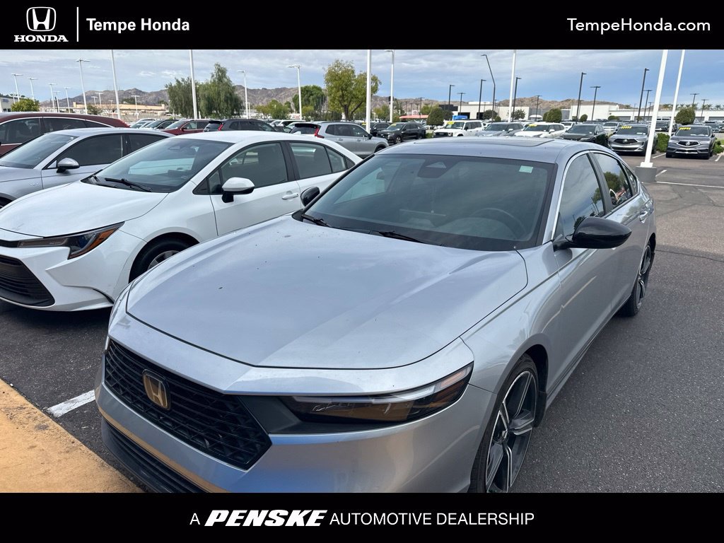 Used 2023 Honda Accord Sport image 1