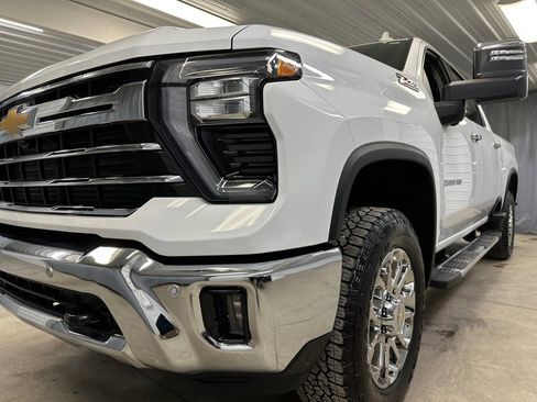 Certified 2026 Chevrolet Silverado 2500 LTZ w/ LTZ Premium Package image 38