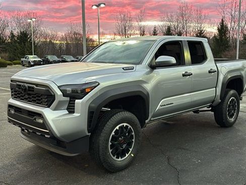 New 2026 Toyota Tacoma TRD Off-Road image 3