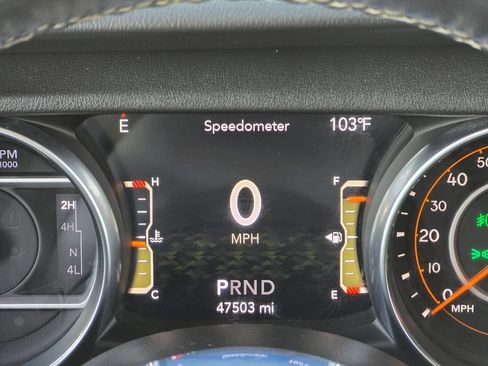 Used 2020 Jeep Gladiator Overland AWD/4WD image 33