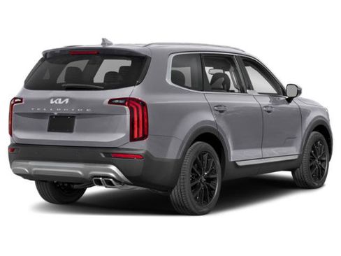 Used 2022 Kia Telluride SX w/ Nightfall Edition Package image 2