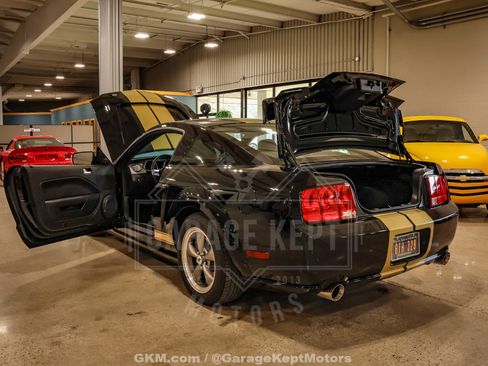 Used 2006 Ford Mustang GT Premium RWD image 70