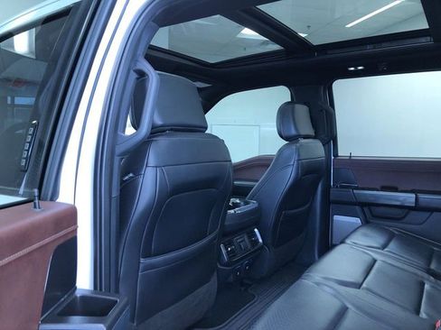 Used 2022 Ford F150 Lariat w/ Equipment Group 502A High AWD/4WD image 17
