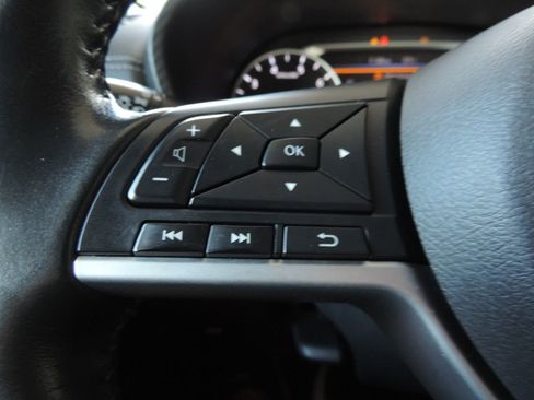 Used 2022 Nissan Sentra SV image 24