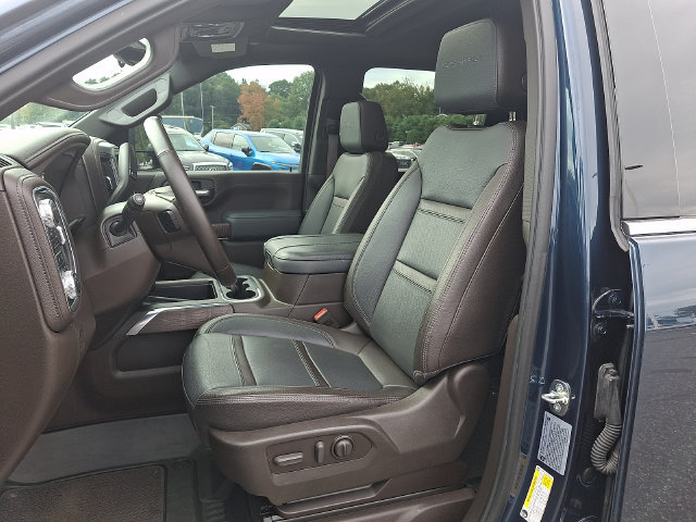 Used 2023 GMC Sierra 2500 Denali AWD/4WD image 2