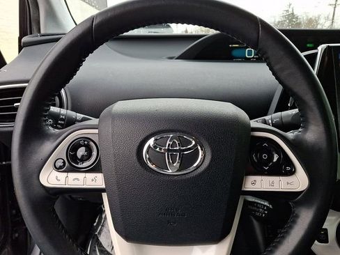 Used 2019 Toyota Prius Prime Advanced w/ Carpet Mat Package image 20
